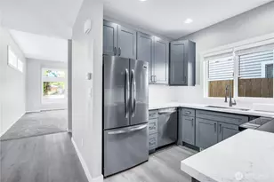 441 NE Alder St, Issaquah, WA 98027 - Photo 2