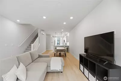 13339 Greenwood Avenue N #C, Seattle, WA 98133 - Photo 4