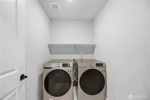 13339 Greenwood Ave N, Seattle, WA 98133 - Photo 20