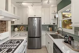 2459 24th Ave E, Seattle, WA 98112 - Photo 12