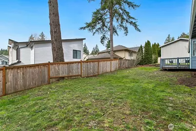 23217 NE 10th Place, Sammamish, WA 98074 - Photo 30