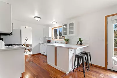 23217 NE 10th Place, Sammamish, WA 98074 - Photo 8