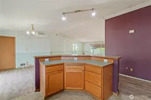 320 S 4th St, Elma, WA 98541 - Photo 10