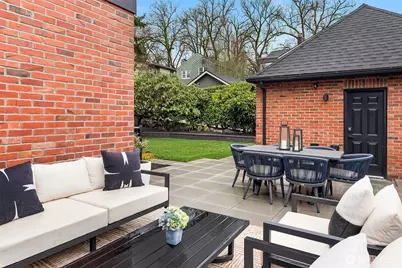 1111 37th Avenue E, Seattle, WA 98112 - Photo 26