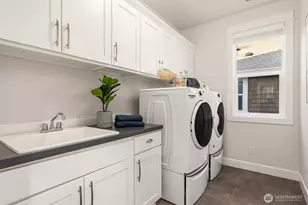 404 6th Ln NE, Issaquah, WA 98029 - Photo 30