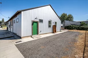 432 E 7th St, Waitsburg, WA 99361 - Photo 16