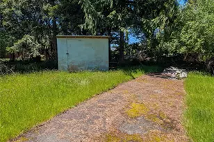 581 Dolphin Ave NE, Ocean Shores, WA 98569 - Photo 30