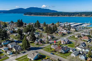 819 K Ave, Anacortes, WA 98221 - Photo 40