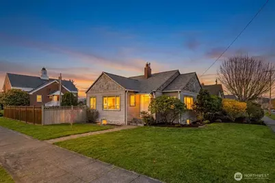 819 K Avenue, Anacortes, WA 98221 - Photo 2