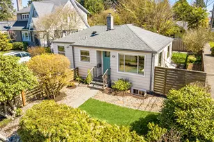 9102 12th Ave NE, Seattle, WA 98115 - Photo 2