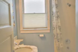 5718 29th Ave NE, Seattle, WA 98105 - Photo 10