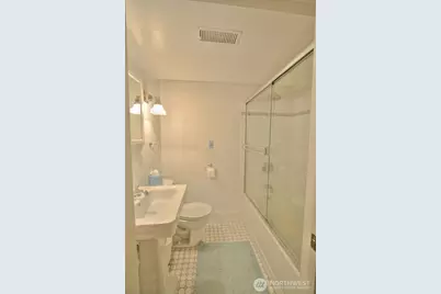 5718 29th Avenue NE, Seattle, WA 98105 - Photo 14