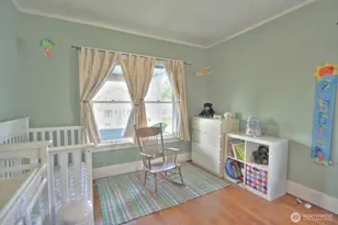 5718 29th Ave NE, Seattle, WA 98105 - Photo 8