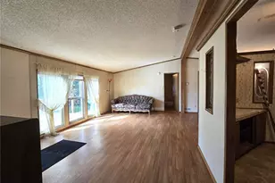 520 N 3rd St, Elma, WA 98541 - Photo 6