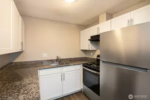 921 12th Ave SE, Puyallup, WA 98372 - Photo 10