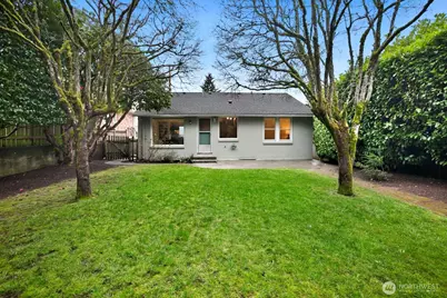 3442 40th Avenue W, Seattle, WA 98199 - Photo 26