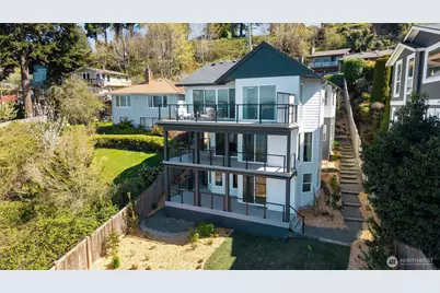6029 Atlas Place SW, Seattle, WA 98136 - Photo 4