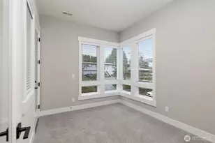 13042 75th Pl S, Seattle, WA 98178 - Photo 16