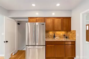 9716 14th Ave NW, Seattle, WA 98117 - Photo 14