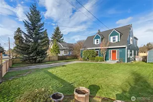 9716 14th Ave NW, Seattle, WA 98117 - Photo 2