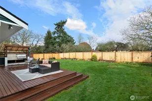 9716 14th Ave NW, Seattle, WA 98117 - Photo 32