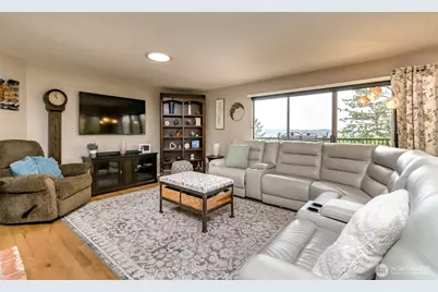 10602 SE 325th Place, Auburn, WA 98092 - Photo 16