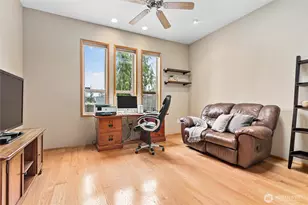 2406 Birch St, Bellingham, WA 98229 - Photo 10