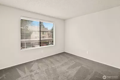 15175 Sunwood Boulevard #DD32, Tukwila, WA 98188 - Photo 18