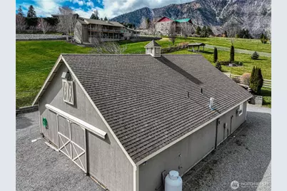 720 Loop Avenue, Manson, WA 98831 - Photo 32