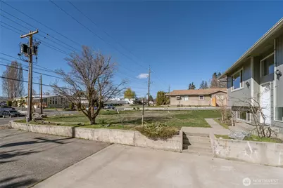 11 N Nile, East Wenatchee, WA 98802 - Photo 34