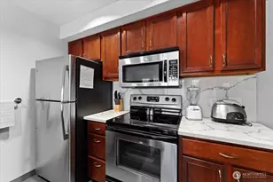 322 W Woodin Ave, Chelan, WA 98816 - Photo 6