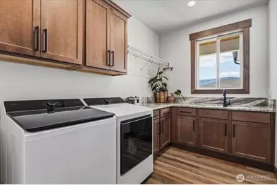 2637 Patriot Way SE, East Wenatchee, WA 98802 - Photo 28