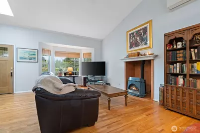 671 E Old Ranch Road, Allyn, WA 98524 - Photo 8