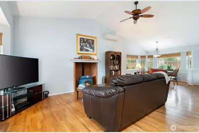 671 E Old Ranch Road, Allyn, WA 98524 - Photo 6