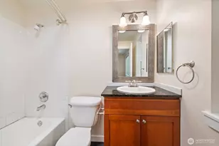 14010 NE 181st Pl, Woodinville, WA 98072 - Photo 4