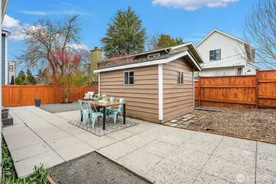 4402 31st Avenue W, Seattle, WA 98199 - Photo 18