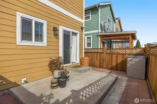 10250 17th Ave SW, Seattle, WA 98146 - Photo 20