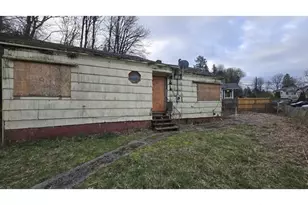 4010 22nd Ave SW, Seattle, WA 98106 - Photo 2