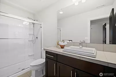 20513 Richmond Road, Bothell, WA 98012 - Photo 36