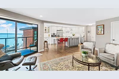 5535 Lake Washington Boulevard NE #302, Kirkland, WA 98033 - Photo 10