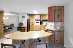 620 112th Street SE, Everett, WA 98208 - Photo 2