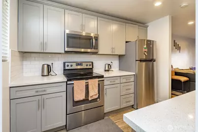 12416 SE 272nd # C, Kent, WA 98030 - Photo 4