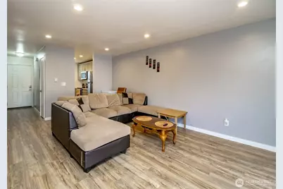 12416 SE 272nd # C, Kent, WA 98030 - Photo 8