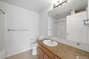 2801 1st Ave, Seattle, WA 98121 - Photo 16