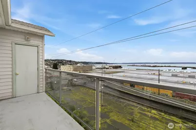 2420 Grand Avenue #303, Everett, WA 98201 - Photo 22