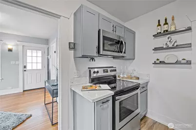 6822 S Lawrence Street, Tacoma, WA 98409 - Photo 12