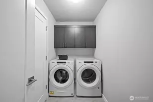 8609 244th St SW, Edmonds, WA 98026 - Photo 28