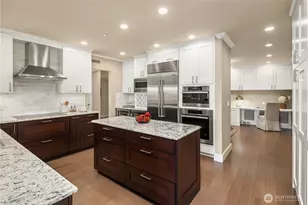 735 1st St S, Kirkland, WA 98033 - Photo 14