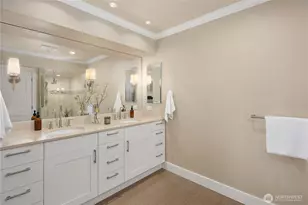 735 1st St S, Kirkland, WA 98033 - Photo 20