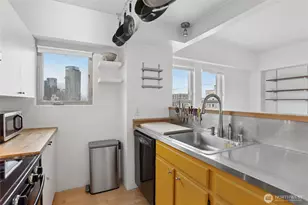 505 E Denny Way, Seattle, WA 98122 - Photo 8